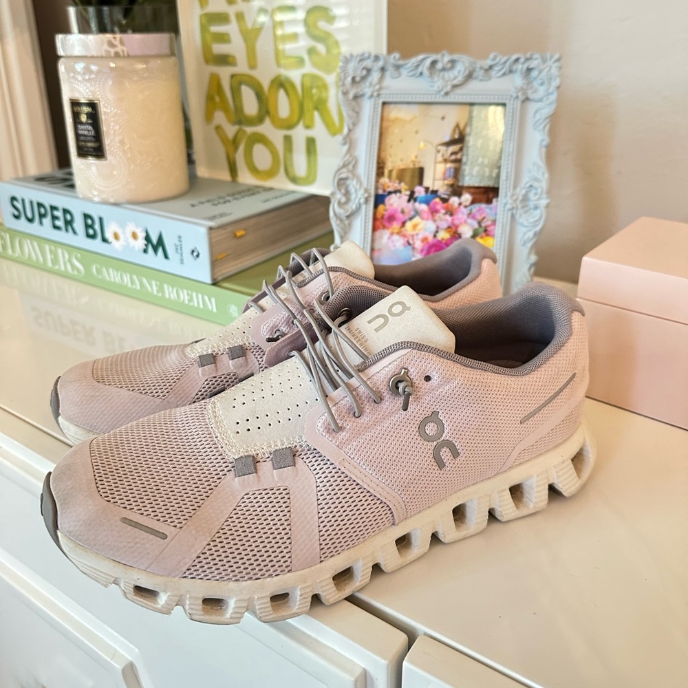 On Cloud 5 Sneakers Lavender